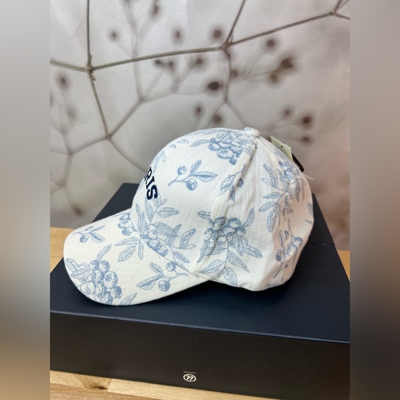Floral print and embroidered PARIS cap, NEW. fresh and unique French style - Picture 4 of 9